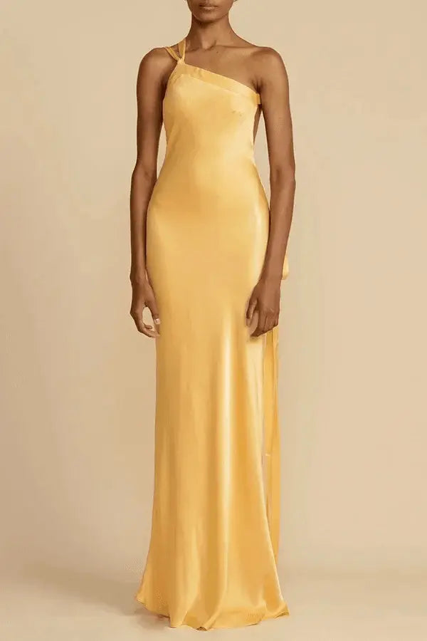 Robe Longue Clara – Dos Nu Satiné et Bretelles Asymétriques MAX for ME