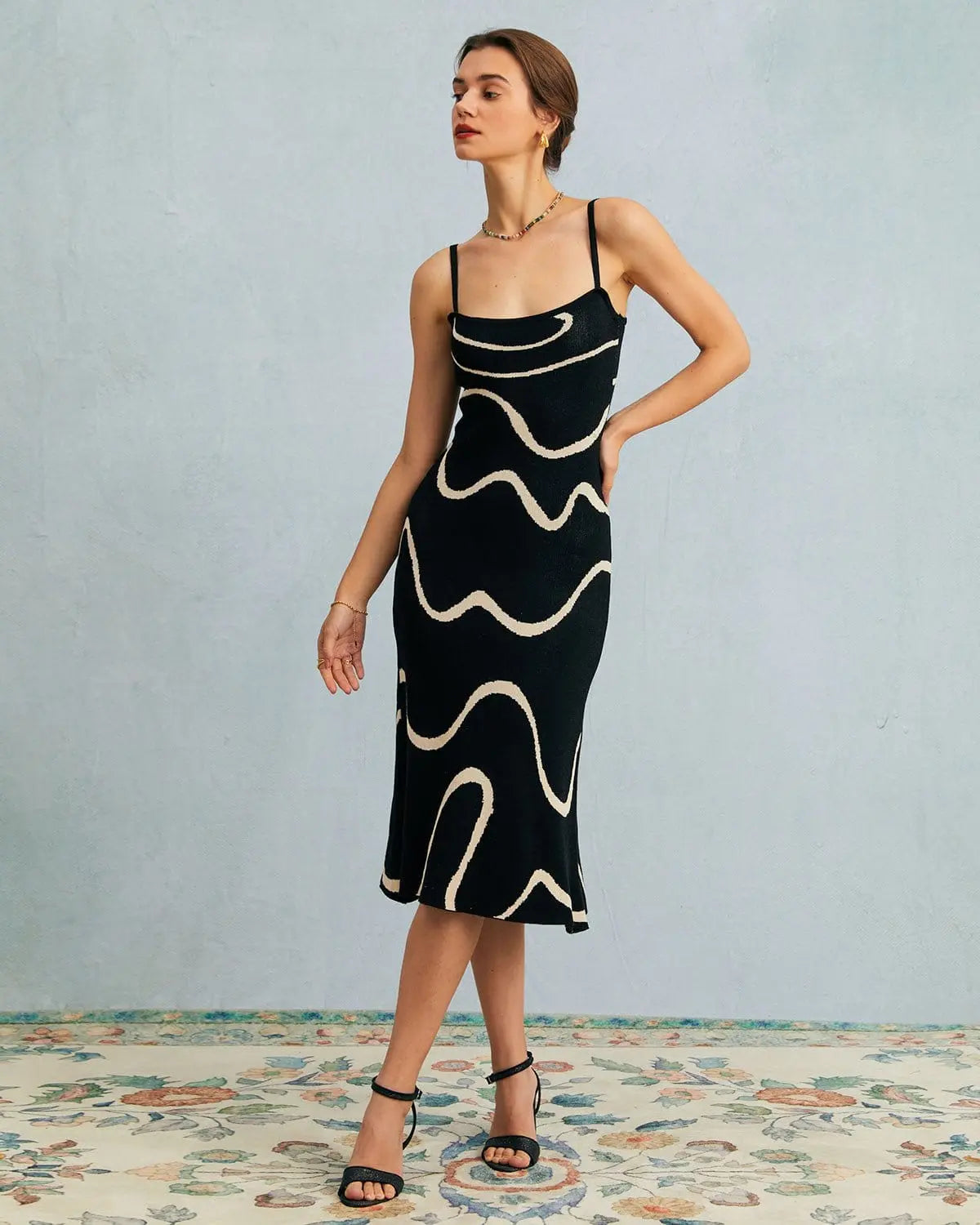 Robe Midi Femme Noire Bodycon en Coton et Modal avec Ourlet de Sirène - Élégante et Confortable MAX FOR ME
