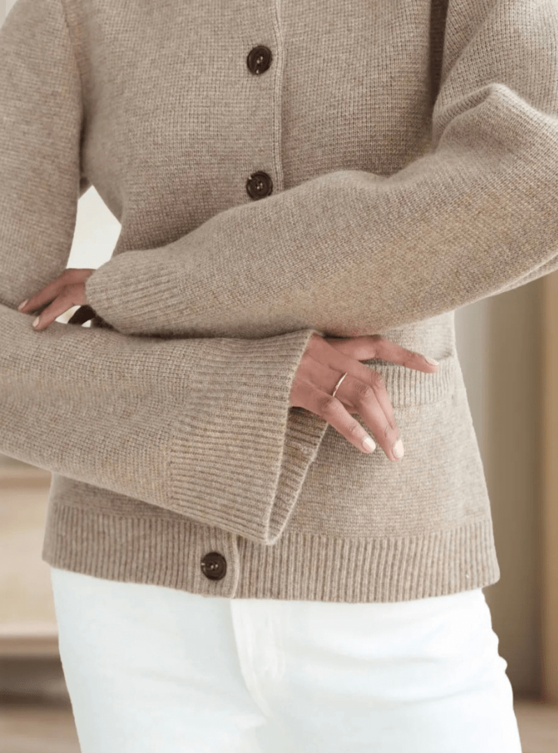 Cardigan ajusté à manches évasées - une élégance minimaliste - MAX FOR ME Beige / S MAX FOR ME