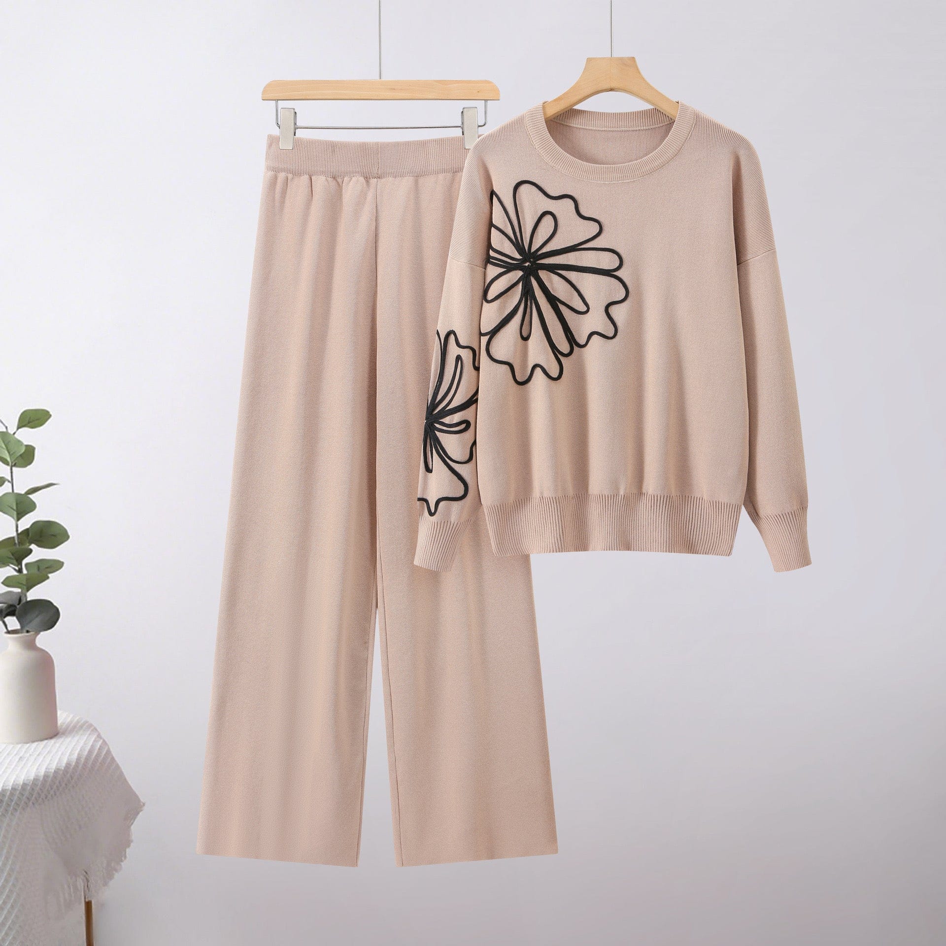 Ensemble pull à motif floral et pantalon ample - Confort cocooning et style bohème moderne MAX for ME