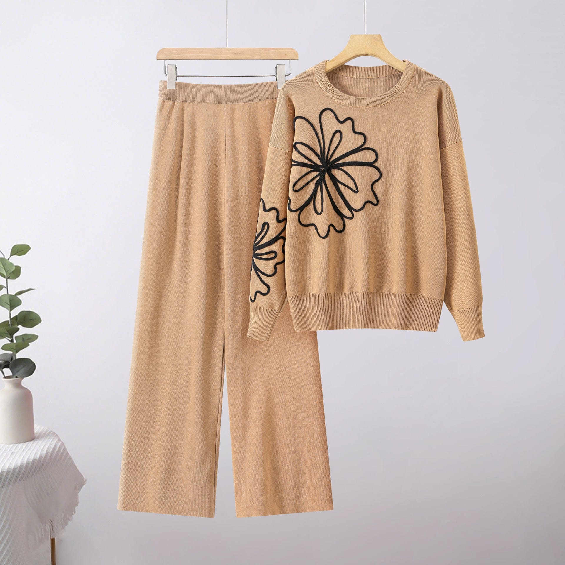 Ensemble pull à motif floral et pantalon ample - Confort cocooning et style bohème moderne MAX for ME