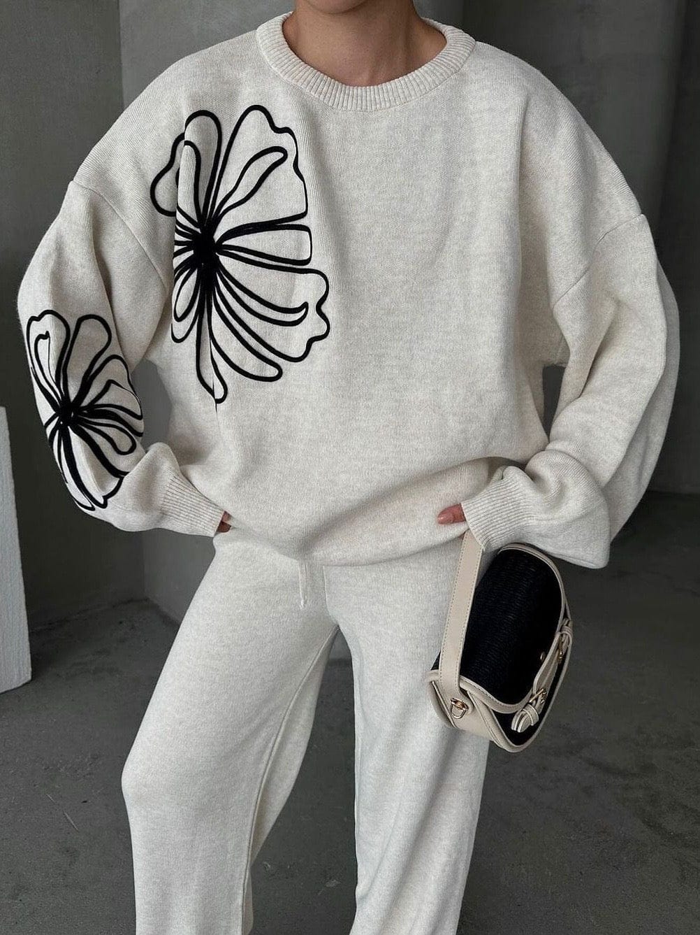 Ensemble pull à motif floral et pantalon ample - Confort cocooning et style bohème moderne MAX for ME