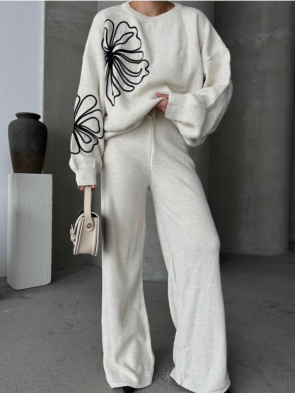 Ensemble pull à motif floral et pantalon ample - Confort cocooning et style bohème moderne MAX for ME
