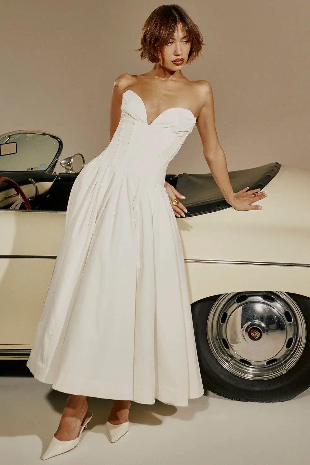 MAX for ME Robe Daphne avec Corsage Structuré et Jupe Volumineuse