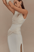 Robe longue silhouette – Fente élégante & dos drapé MAX FOR ME