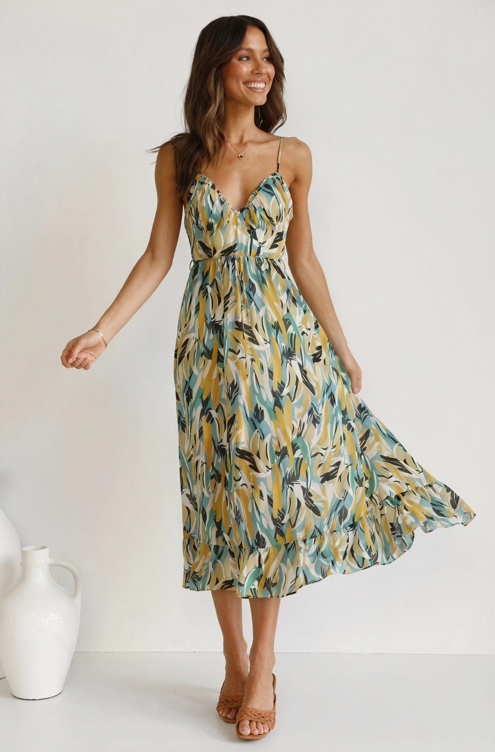 Robe Midi à Bretelles – Imprimé Feuilles Multicolores MAX for ME