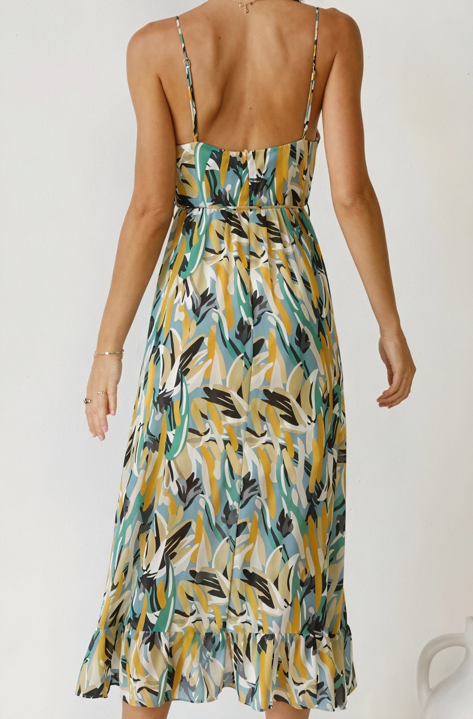 Robe Midi à Bretelles – Imprimé Feuilles Multicolores MAX for ME