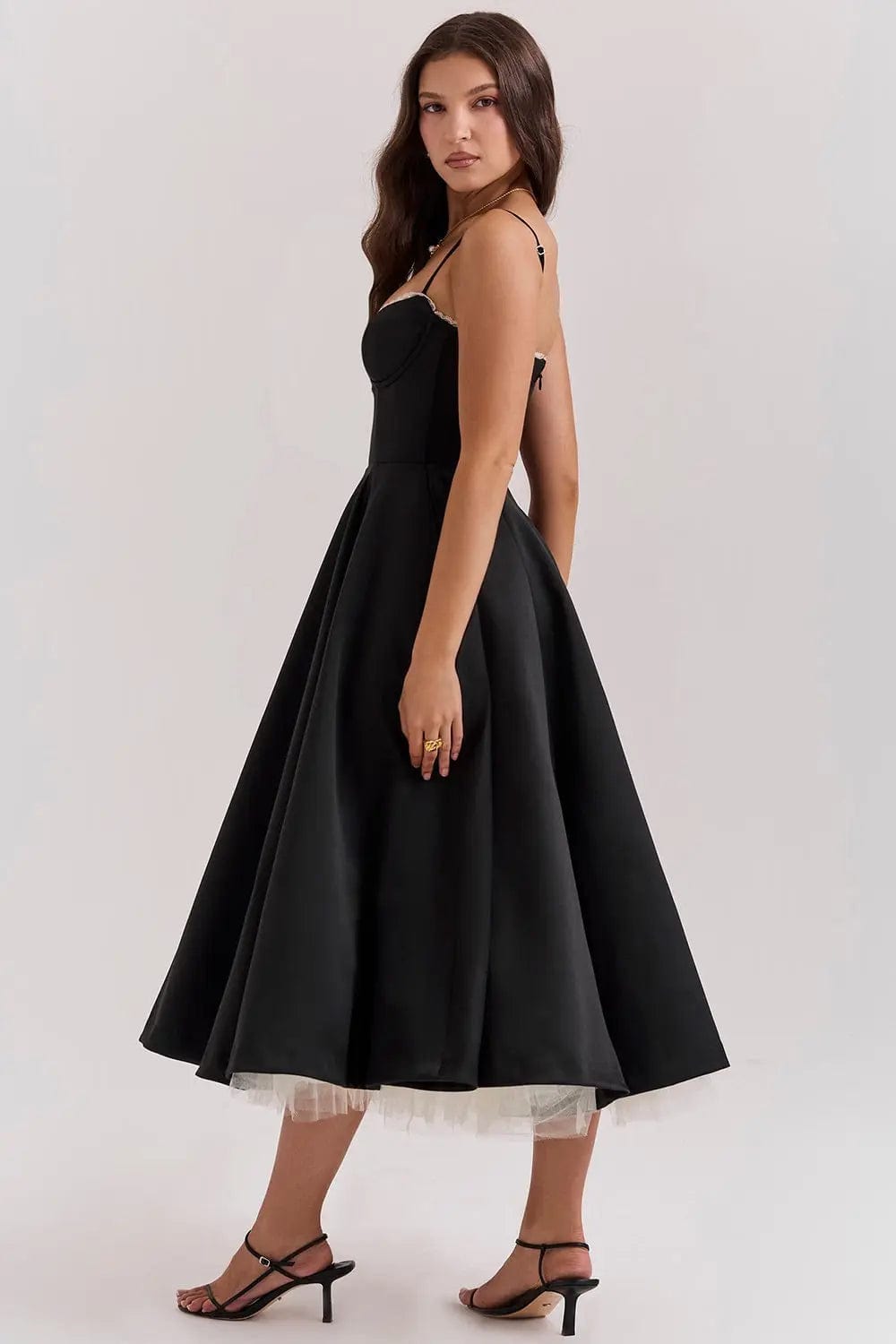 MAX for ME Robe midi Clara en satin duchesse avec corsage et jupe en tulle