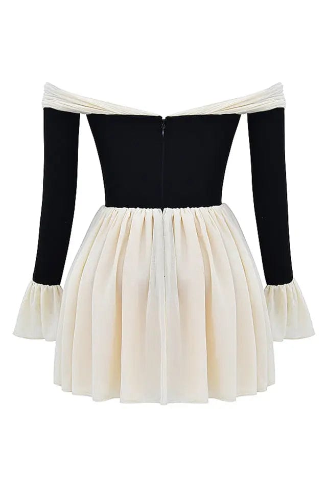 MAX for ME Robe Mini Dalia avec Épaules Dénudées et Nœud Oversize