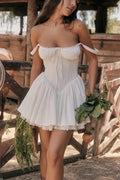MAX for ME Robe Mini Romantique avec Corsage et Dentelle