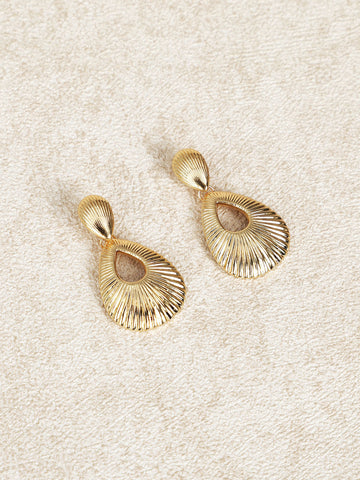 Boucles d'oreilles coupées à chutes d'or