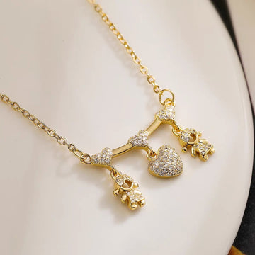 Collier clavicule zircon doré – bijou fin mixte au style minimaliste