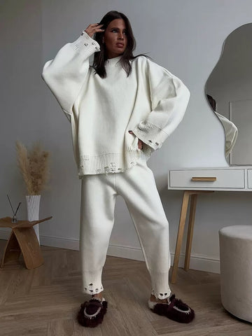 Ok _ 2-teiliges Herbst-Winter-Ensemble – Strickpullover mit Lochdetails und Hose – MAX FOR ME