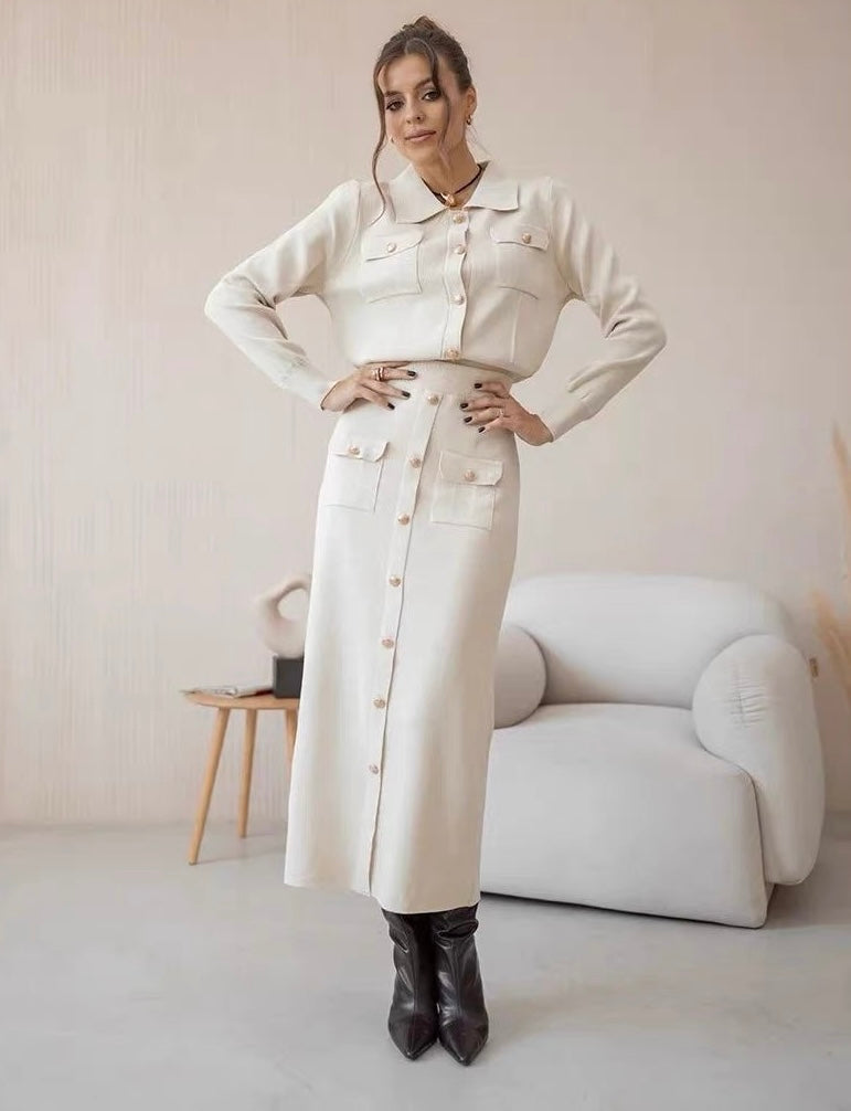 Chic tweedelig ensemble met reverskraag voor een moderne en elegante stijl