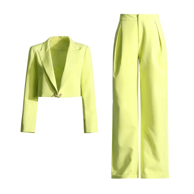 Modern Suit Set - 2 Pieces - Short Jacket and Trousers