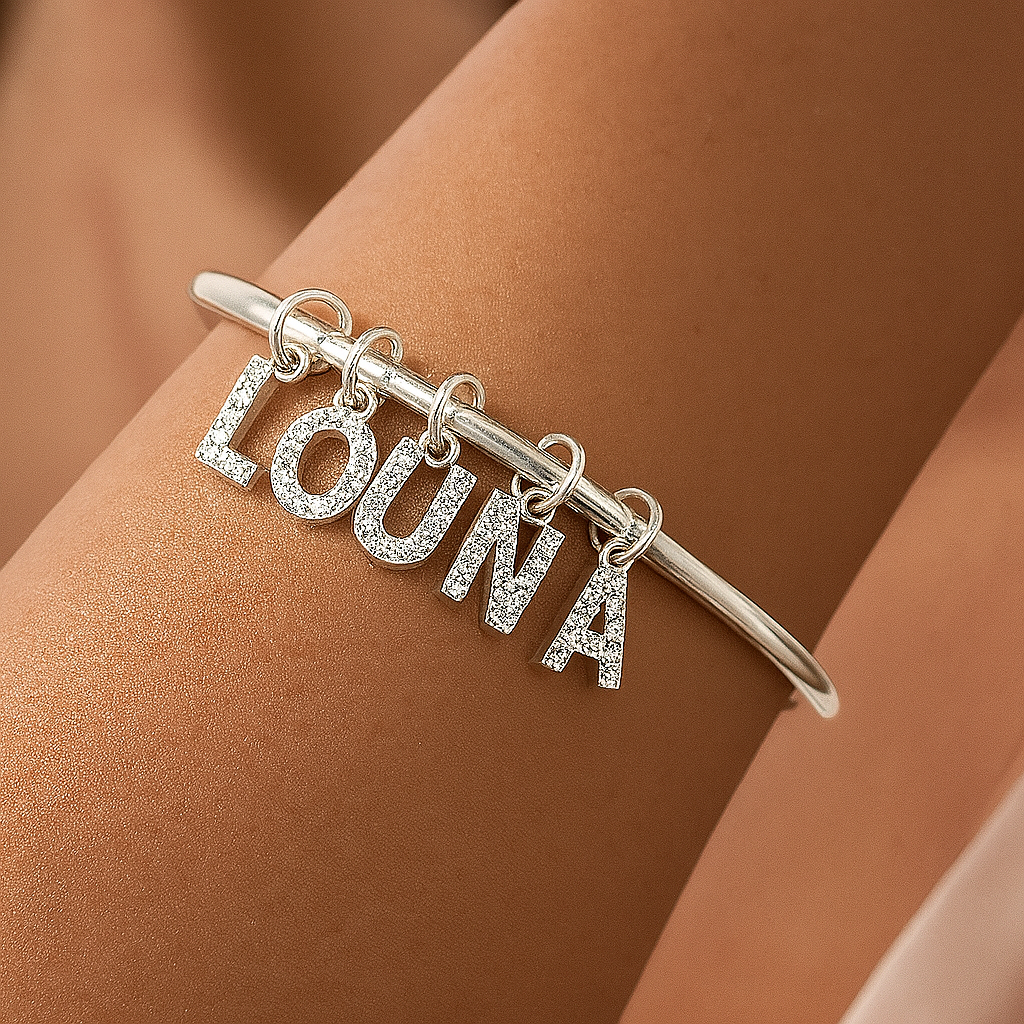 Bracelet prénom doré et argenté à pampilles – Bijou raffiné en lettres pavées