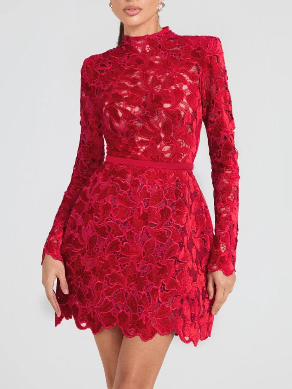 Robe Courte en Dentelle Fleurie Intense – Manches Longues, Rouge ou Noir MAX for ME