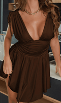 Robe Layla avec liens d'épaules et corsage froncé 