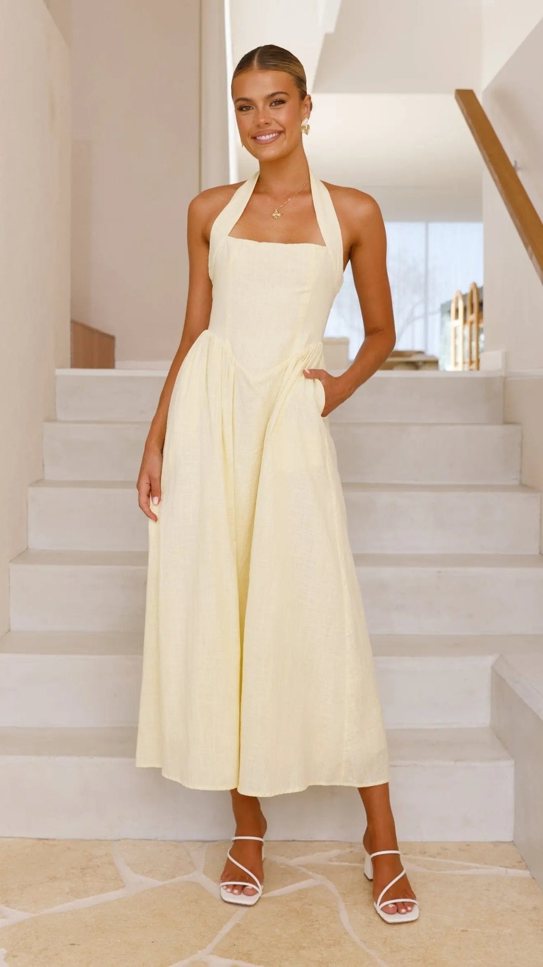 Robe Longue Halterneck– Coton Léger et Décolleté MAX FOR ME