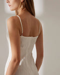Robe Midi Femme Texturée – Élégante et Chic avec Bretelles 