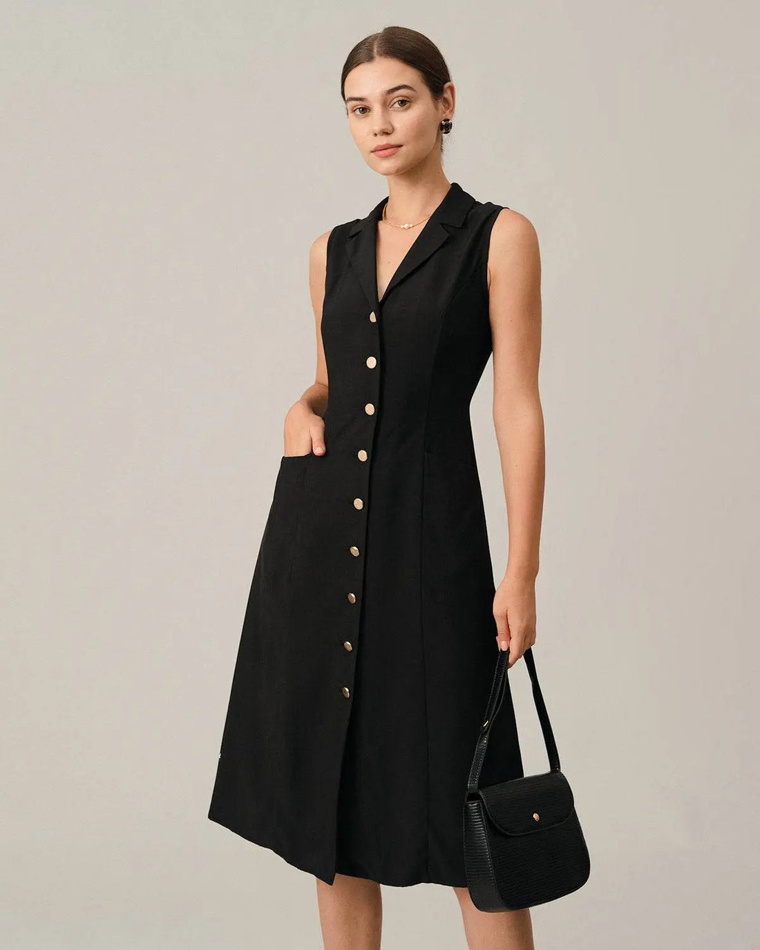 Robe Midi Noire à Boutons Dorés – Élégance Intemporelle MAX FOR ME