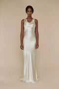 Robe longue Élena en satin duchesse avec drapé 