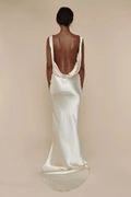 Robe longue Élena en satin duchesse avec drapé 