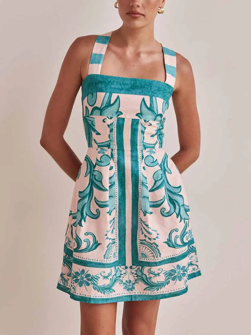 Robe mini en camisole à imprimé floral peint exquis 