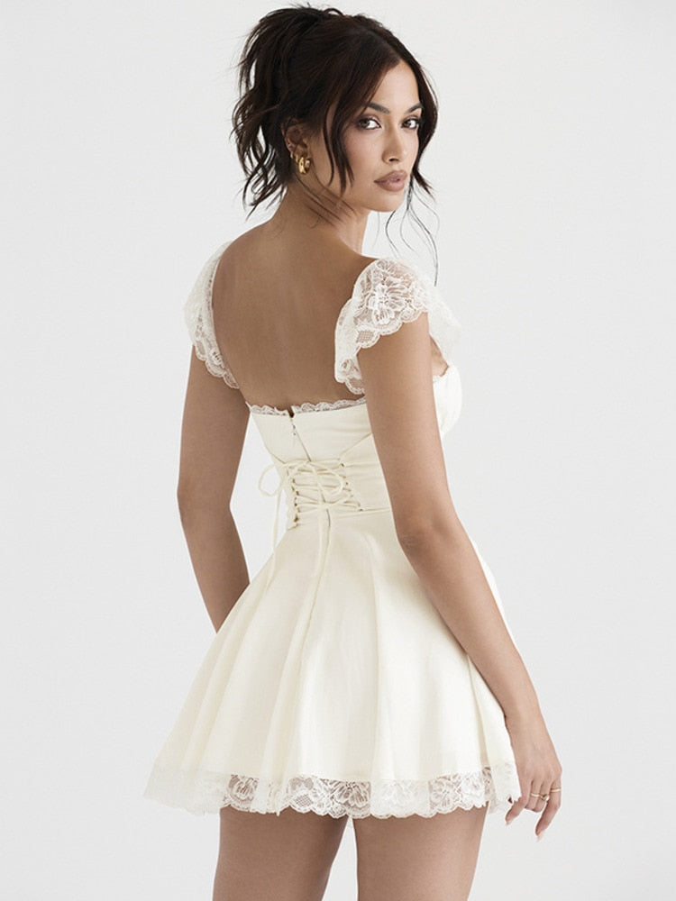 Robe mini Camille avec corsage corseté et jupe en tulle