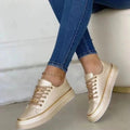 Baskets blanches pour femmes avec accents dorés Or / 3 MAX FOR ME