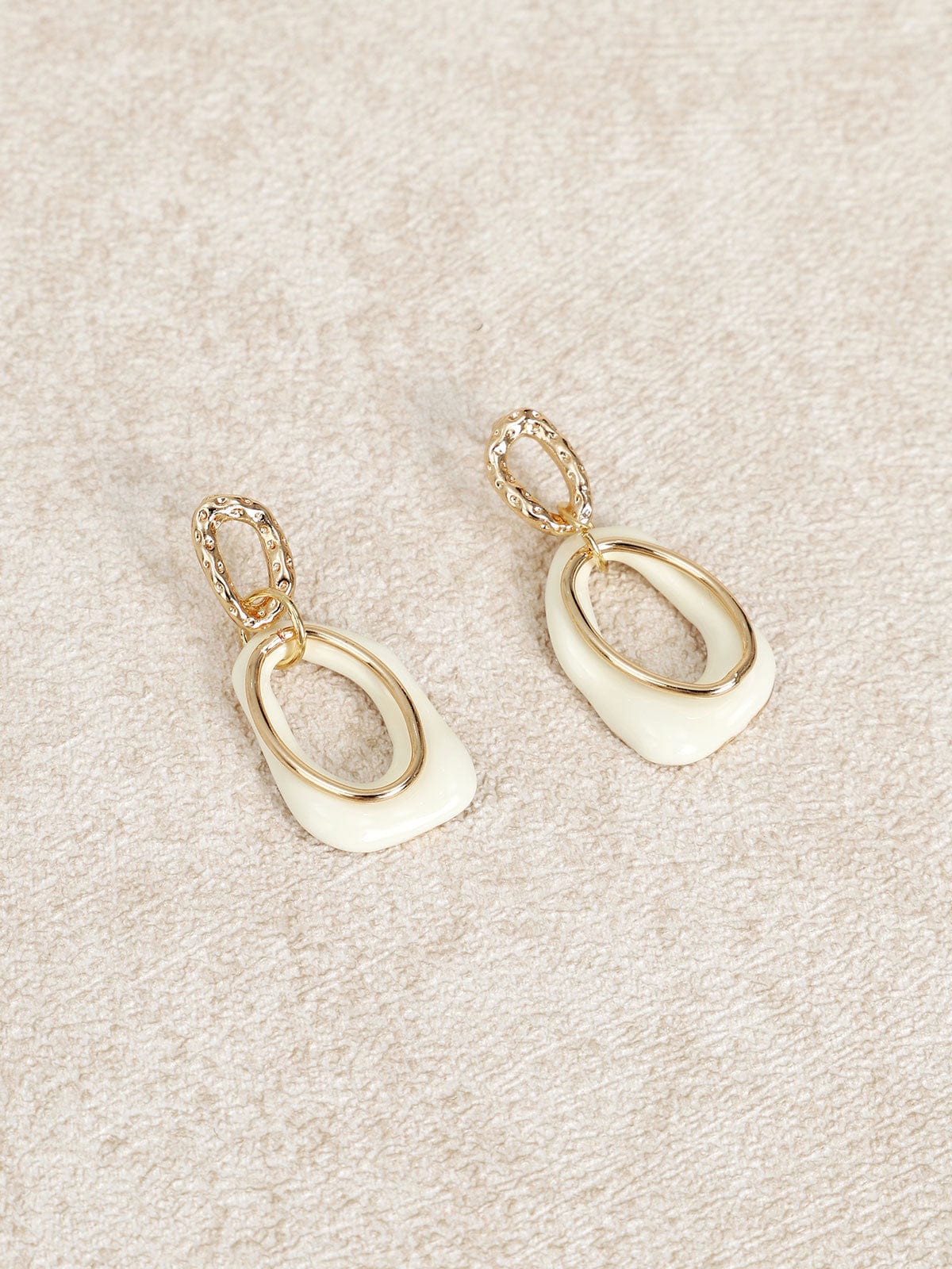Boucles d'oreilles géométriques blanches Default MAX FOR ME