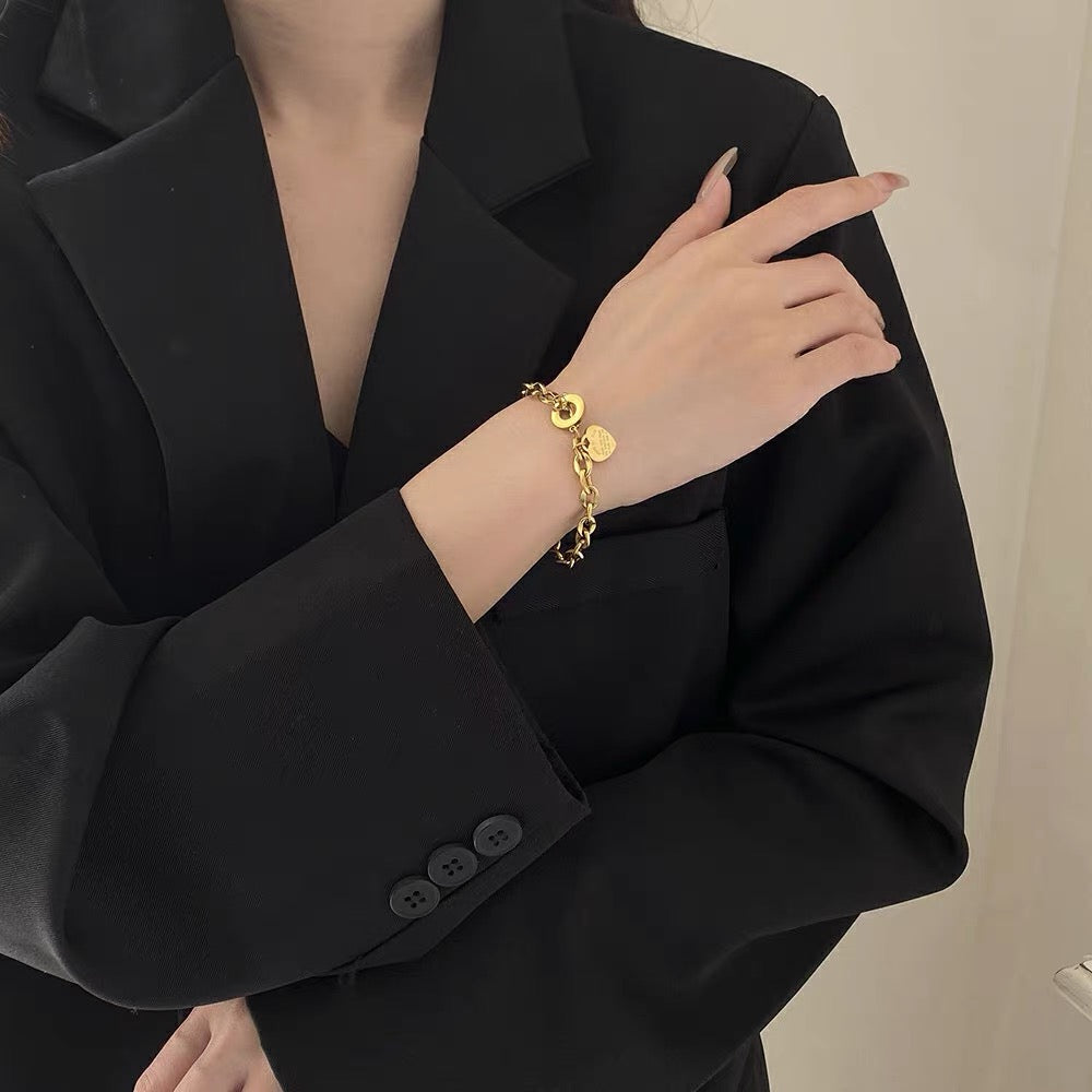 Bracelet acier titane cœur femme détail cœur délicat MAX FOR ME