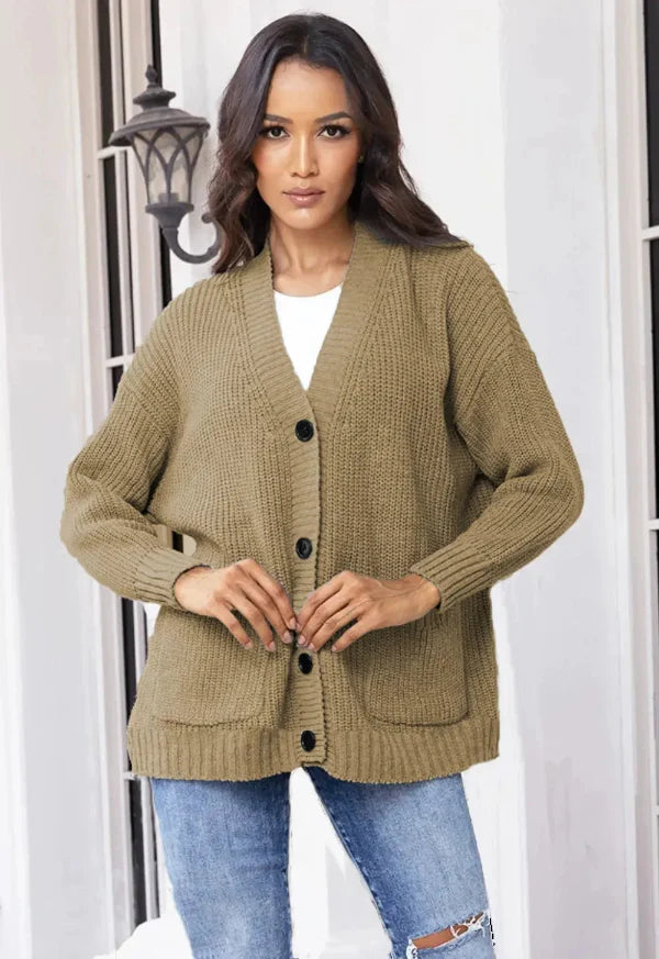 Cardigan laine col V femme détail tricot premium MAX FOR ME