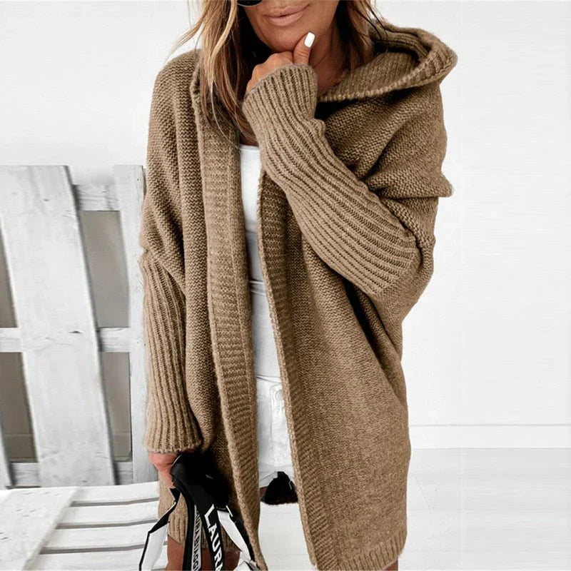 Cardigan long capuche femme lifestyle layering moderne MAX FOR ME