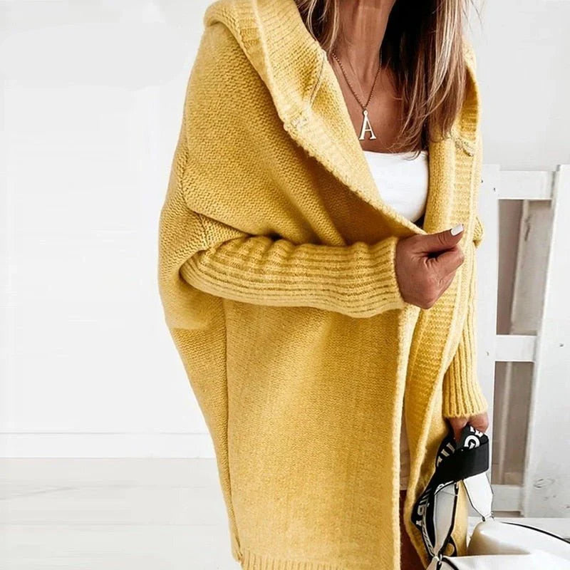 cardigan-long-capuche-femme jaune-silhouette-elegante-cocooning-max-for-me