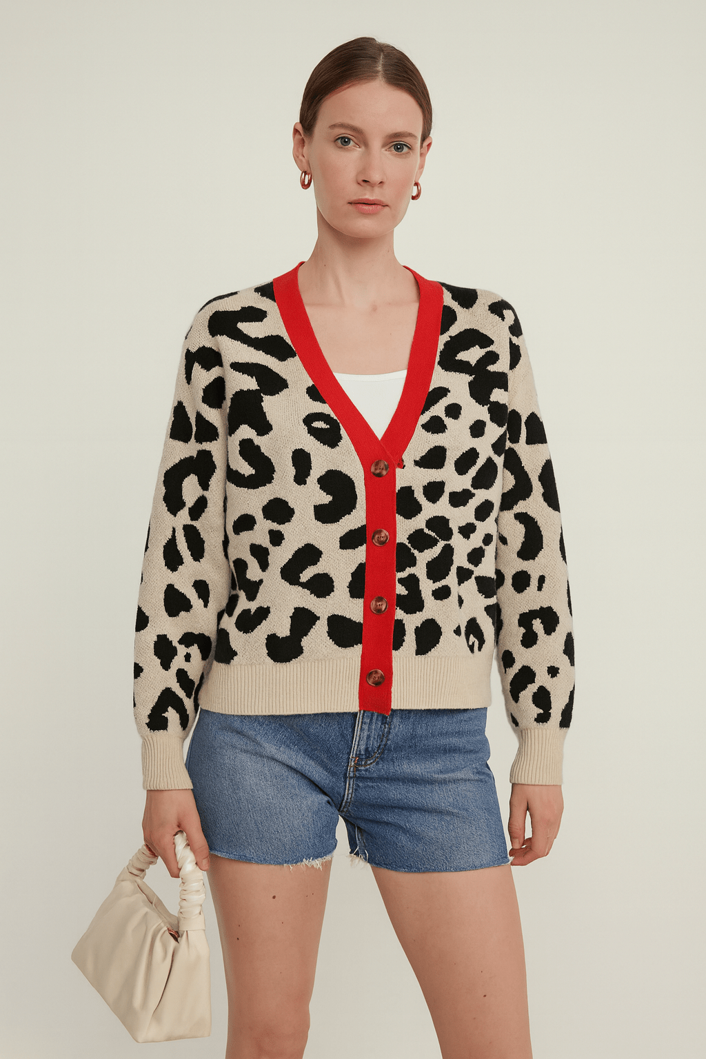 Cardigan style Chanel à imprimé léopard – chic audacieux MAX FOR ME Beige / S MAX for ME