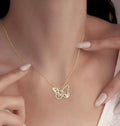 Collier Papillon Personnalisé avec Prénom – Élégance délicate à offrir Doré MAX for ME