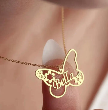 Collier Papillon Personnalisé avec Prénom – Élégance délicate à offrir Doré MAX for ME