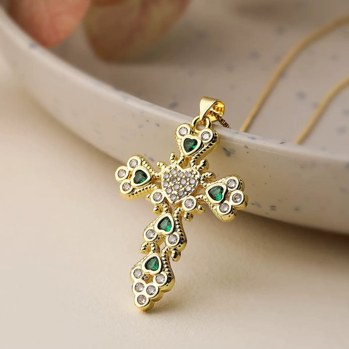 Collier pendentif croix scintillante - une touche d'éclat et de foi - MAX FOR ME Or / Opale & Multicolore MAX for ME