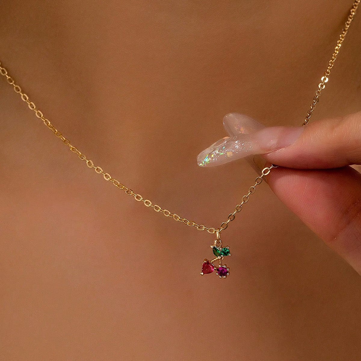 Collier pendentif piment doré ultra-tendance talisman stylisé - Collection exclusive Max for Me charme discret Doré / Fleurie MAX for ME