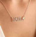 Collier prénom doré au design artistique – silhouette moderne Argent MAX for ME