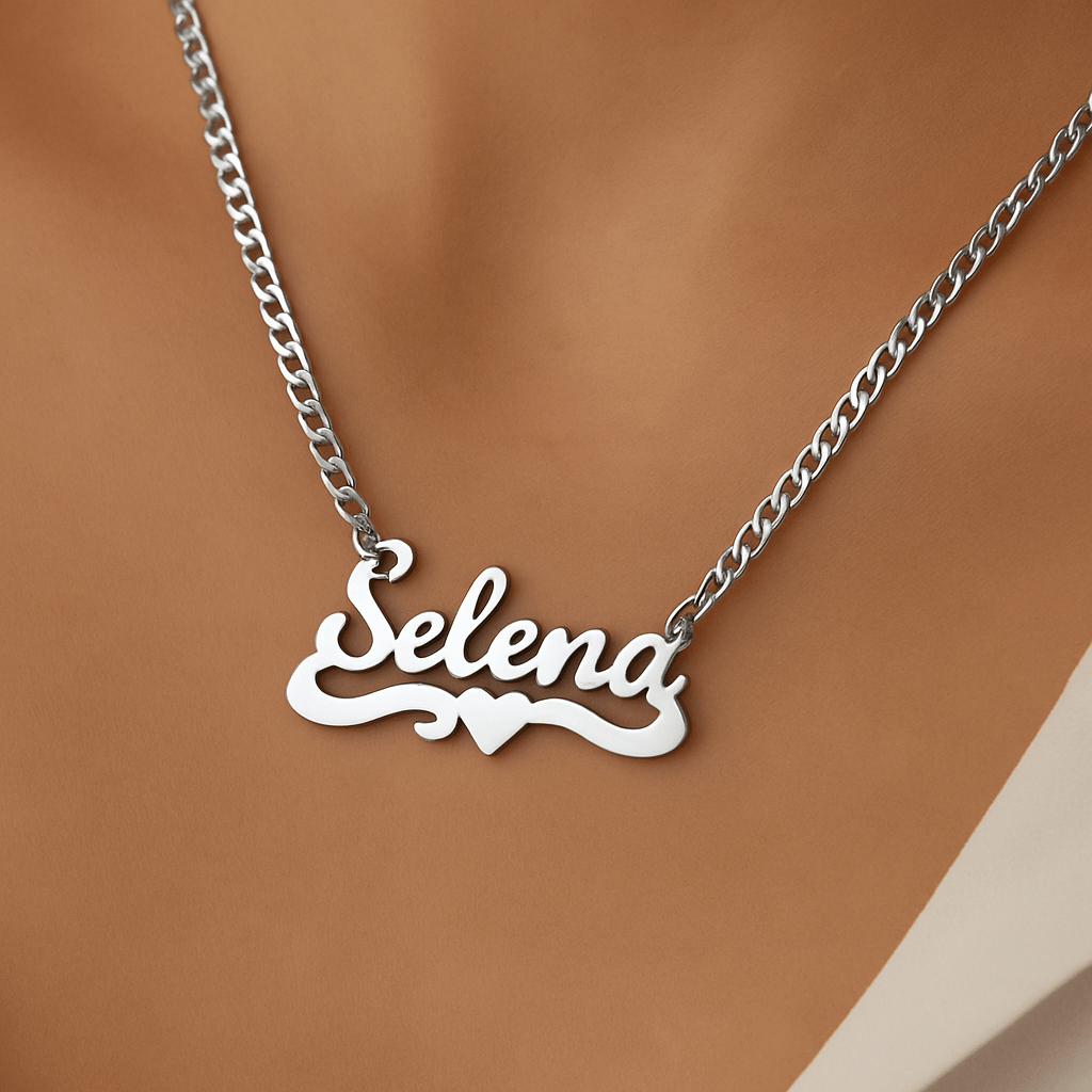 Collier prénom finement découpé – Style épuré et personnel  doré ou argenté Argent MAX for ME