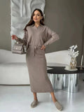 Ensemble 2 pièces en maille automne-hiver – haut et jupe – MAX FOR ME Gris foncé / S MAX for ME
