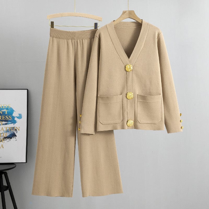Ensemble cardigan boutons dorés pantalon large maille sophistiquée - élégance luxueuse moderne - MAX FOR ME Beige / S MAX for ME