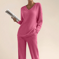 Ensemble en maille côtelée col V - un style chic et confortable - MAX FOR ME Rose Rouge / S MAX FOR ME