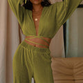 Ensemble femme  côtelé - crop top à nouer et pantalon large style moderne audacieux Vert / S MAX FOR ME