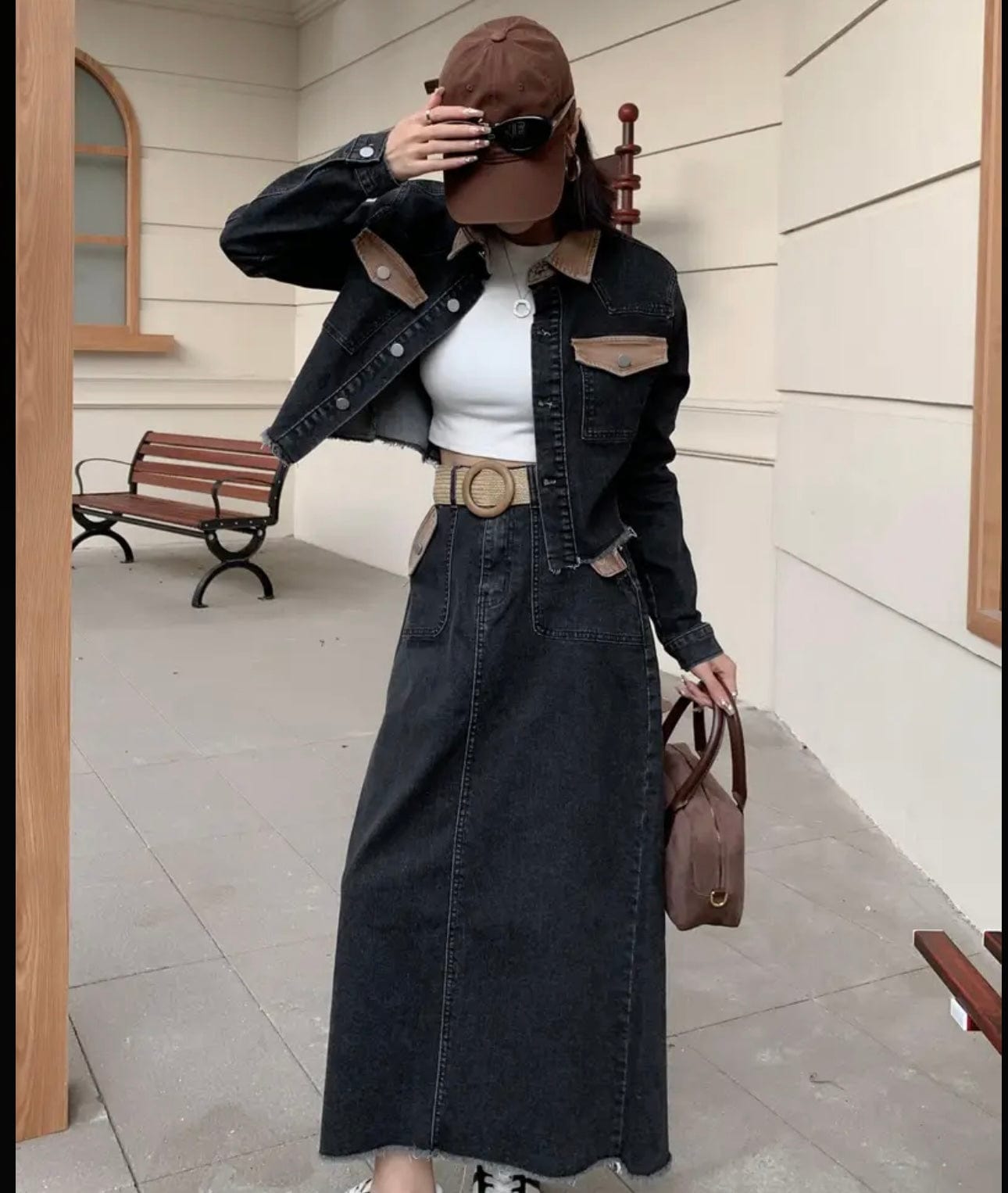 Ensemble veste et jupe en jean avec détails contrastés pour un style urbain moderne Bleu clair / XS MAX for ME