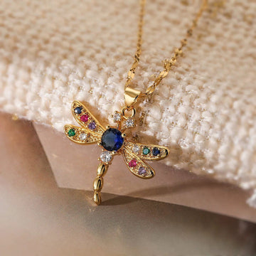 Lot de 2 colliers pendentifs libellule dorés 18K – chaînes fines et détails scintillants Or MAX for ME