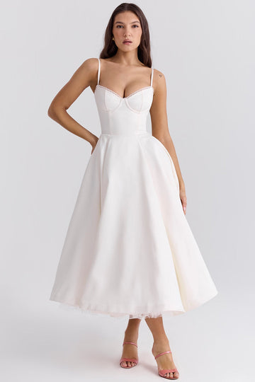 Robe midi Clara en satin duchesse avec corsage et jupe en tulle