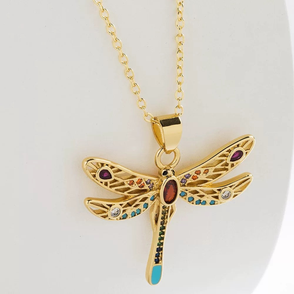 Collier libellule doré cristaux multicolores élégance MAX FOR ME